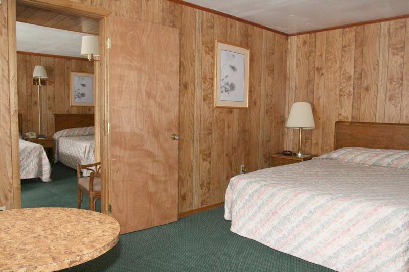 Barberry Court Motel &Cabins Lake George Eksteriør bilde